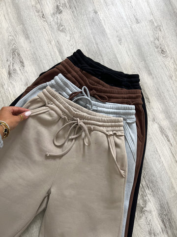 Crisp Air Sweats - 4 colors